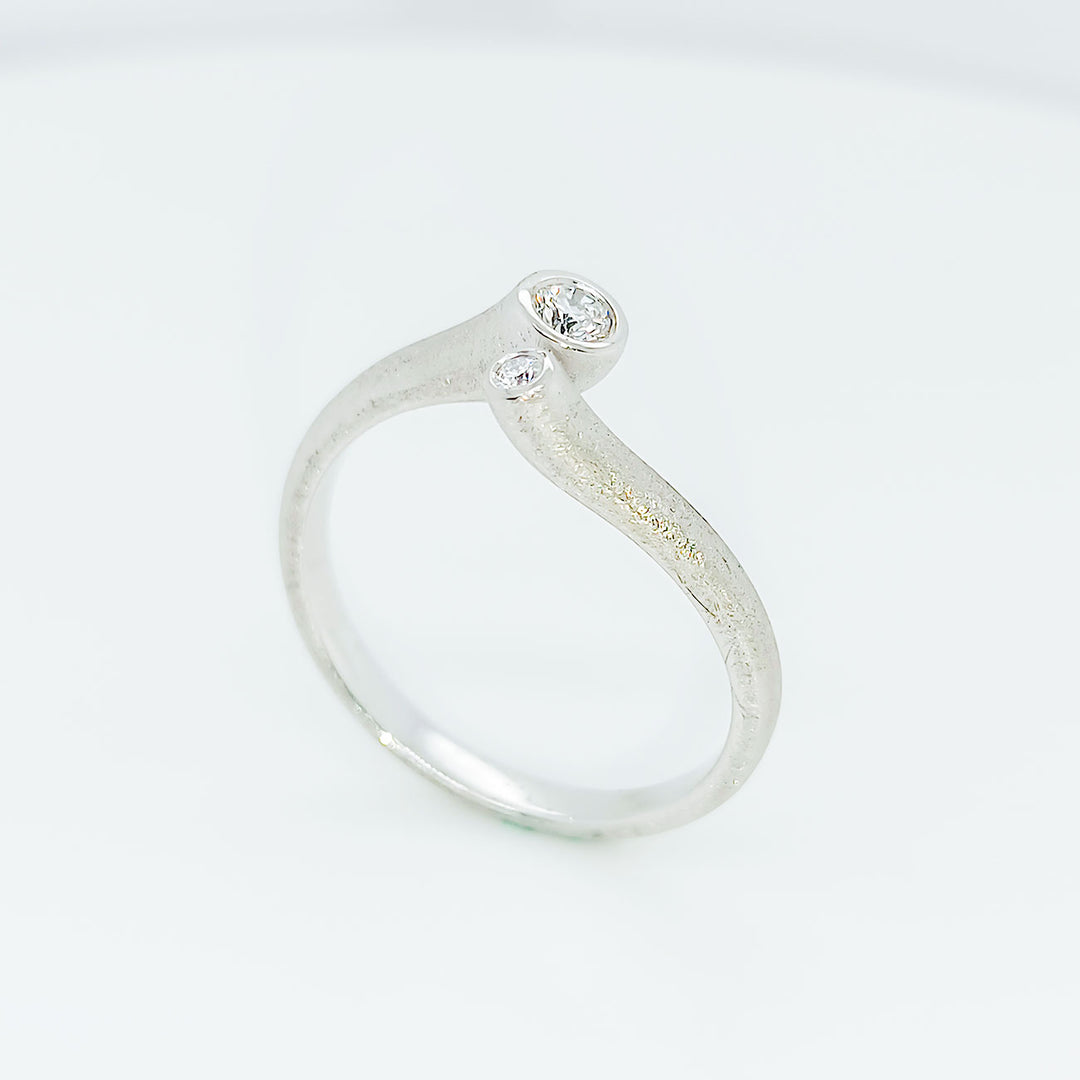 Verlobungsring Platin, Brillianten, Oberfläche eismatt