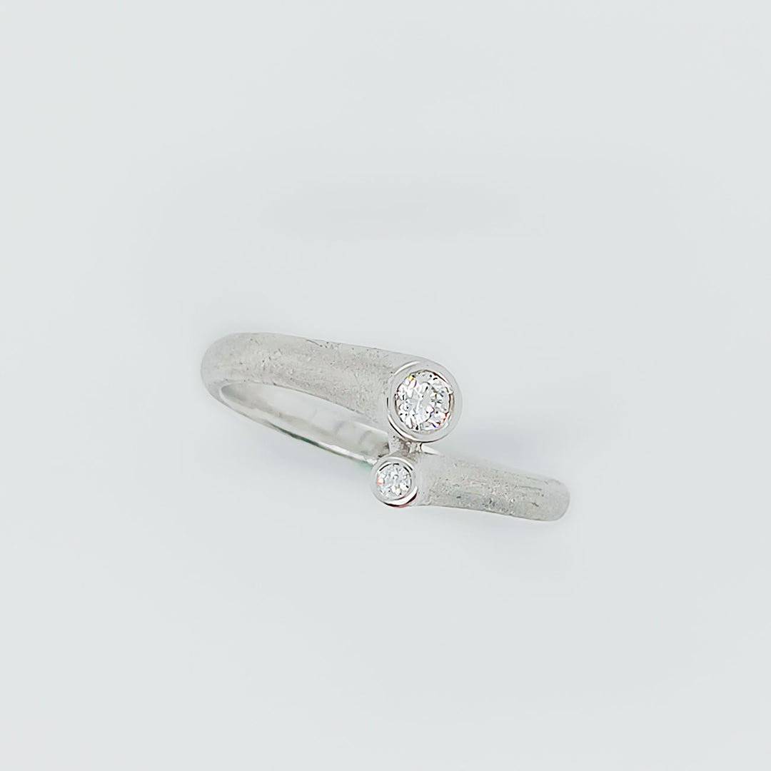 Verlobungsring Platin, Brillianten, Oberfläche eismatt