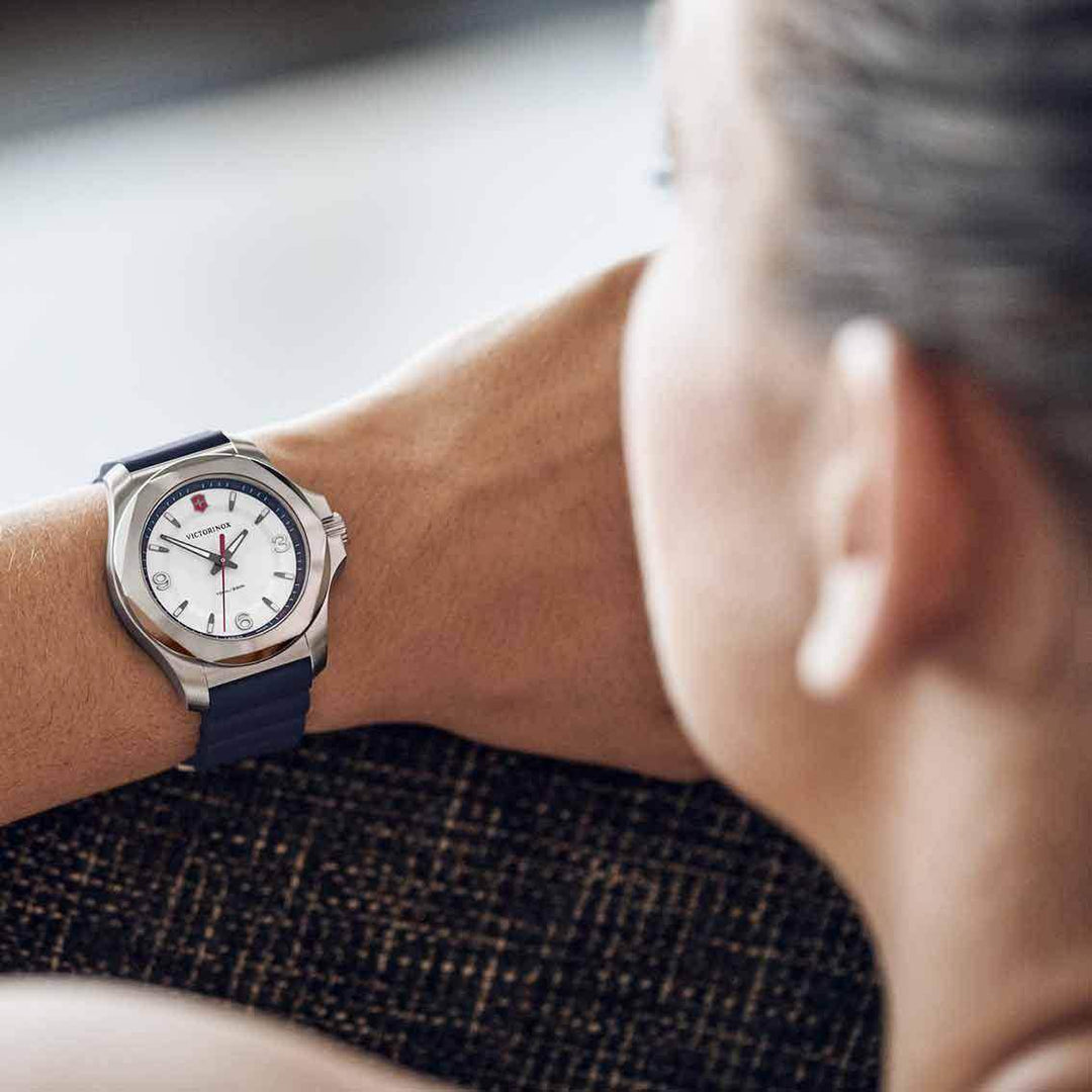 I.N.O.X. V Damenuhr 241919 - My Fine Jewellery