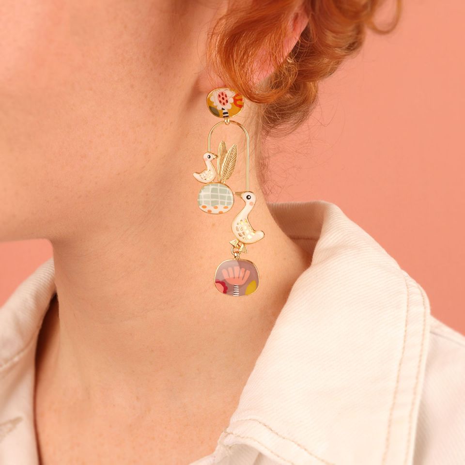 Ohrhänger Plume – Handbemalte Designer-Ohrhänger mit Natursteinen